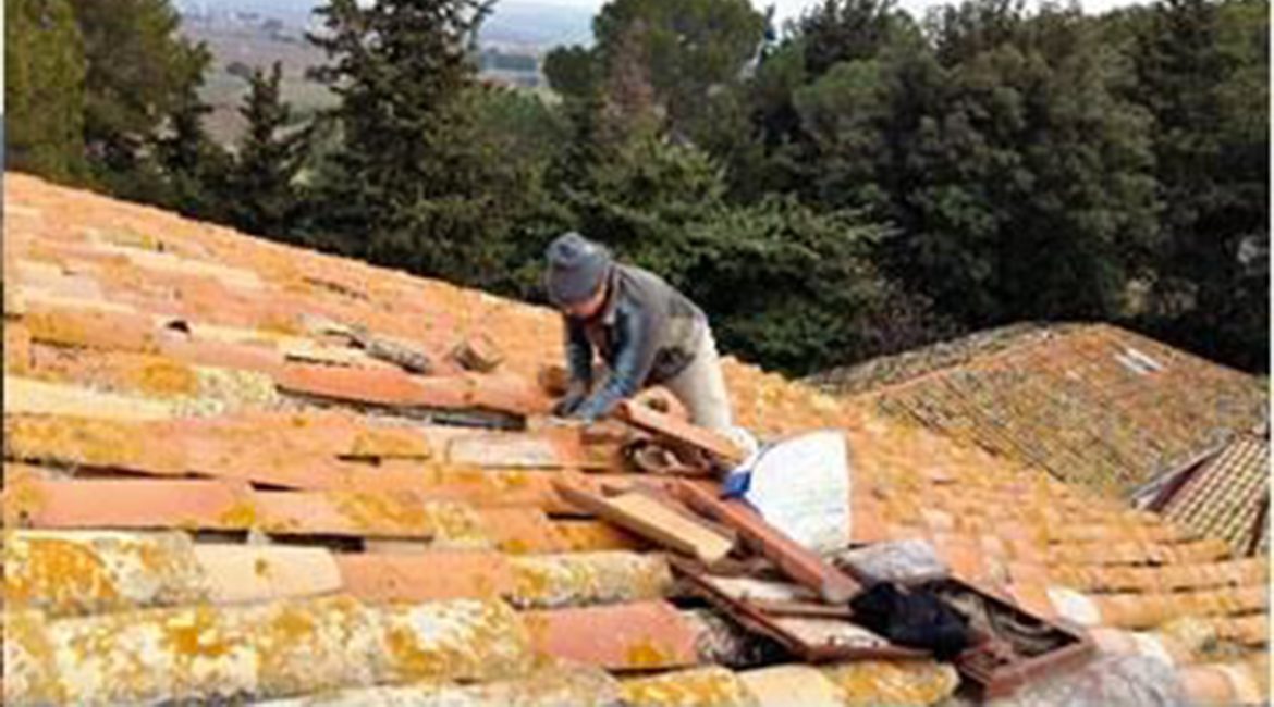 Rénovation du toit de la Tour de Guet